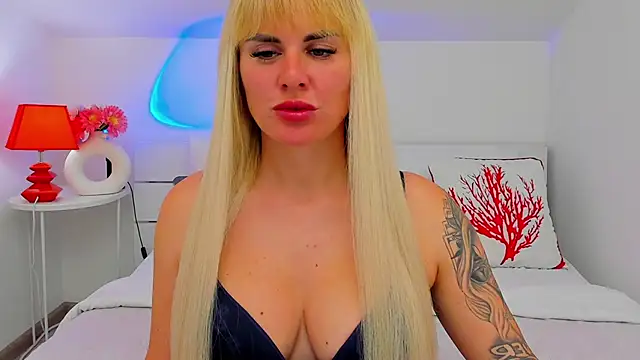 LilyDav online show from 06.18.26