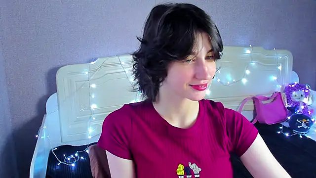 Carolina Lu online show from 07.06.26