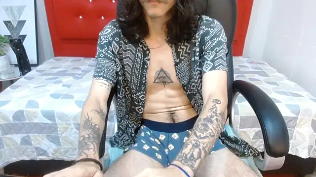 Snapshot of bigcock_robert chatting on 07.09.26 bigcock robert online show from 07.09.26