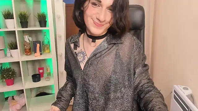 MickeQuinee online show from 07.01.26