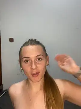FlirtySophiaa online show from 06.18.26