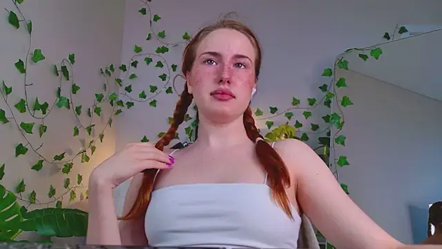 ChloeAster online show from 07.21.26