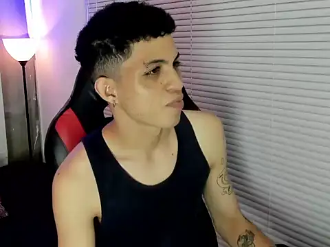 cameron lux77 online show from 06.25.26