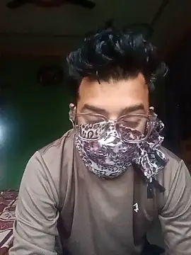 Desindianbull69 online show from 06.13.26