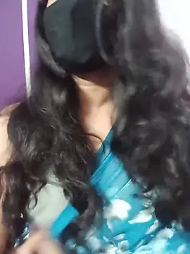 Clara-Lilly online show from 07.02.26