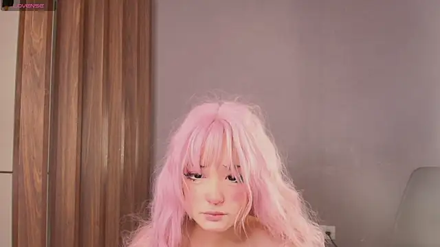 Snapshot of mimi_cutee chatting on 06.14.26 mimi cutee online show from 06.14.26