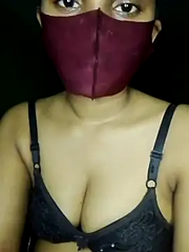 Snapshot of Ishaniya chatting on 08.06.26 Ishaniya online show from 08.06.26