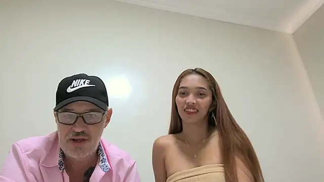 Snapshot of FindMyKiliti chatting on 06.16.26 FindMyKiliti online show from 06.16.26