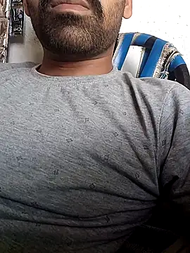 Snapshot of cuteboyaadi chatting on 06.15.26 cuteboyaadi online show from 06.15.26
