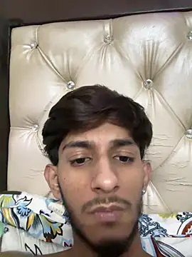 Snapshot of ronnnnn718 chatting on 07.17.26 ronnnnn718 online show from 07.17.26