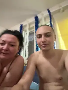 2hotcandy online show from 06.10.26