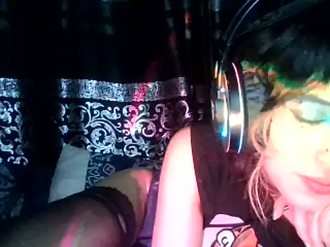 kittenpasive30 online show from 06.26.26