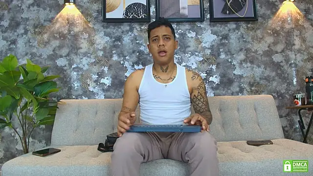 Alejandro and Deiby online show from 06.17.26