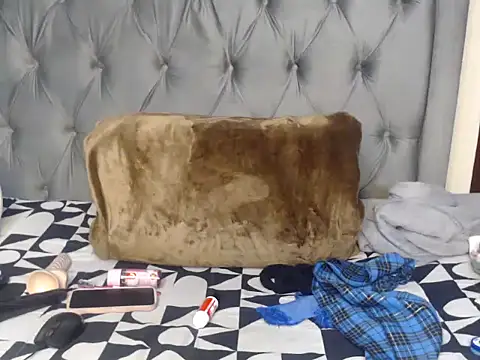 Loyal Alisha online show from 07.11.26