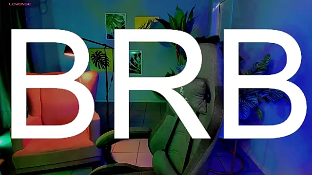 Snapshot of Eva_Leeee chatting on 06.24.26 Eva Leeee online show from 06.24.26