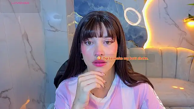 Snapshot of Lily_Tx chatting on 08.04.26 Lily Tx online show from 08.04.26