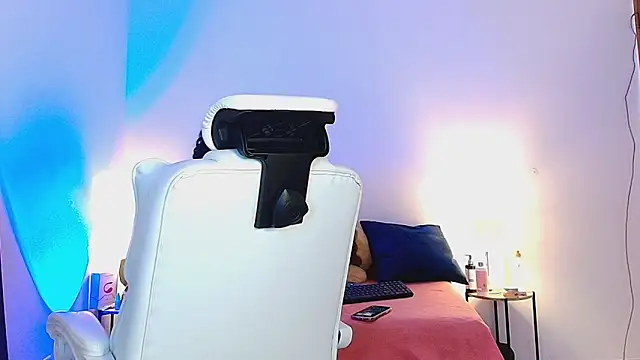 Isabella Sophia19 online show from 06.29.26