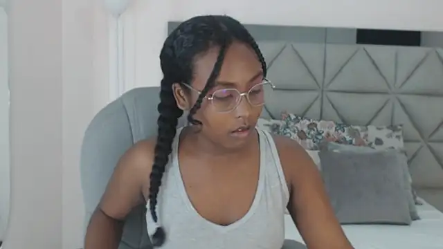 lily mendoza online show from 07.02.26