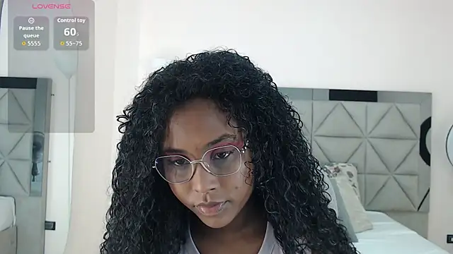 lily mendoza online show from 07.15.26