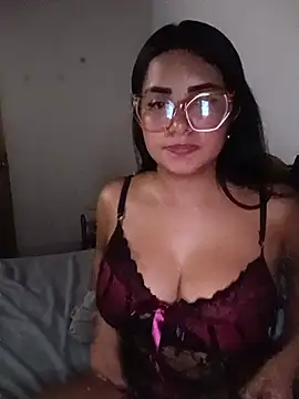 Snapshot of K_AriDoll chatting on 06.17.26 K AriDoll online show from 06.17.26