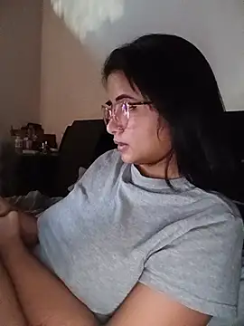 Snapshot of K_AriDoll chatting on 07.28.26 K AriDoll online show from 07.28.26