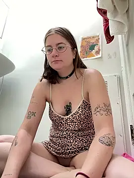 mclacy online show from 07.12.26