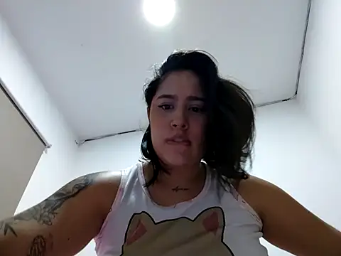 aisha duque  online show from 07.27.26