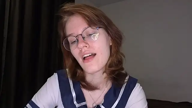 Snapshot of PliantMissus chatting on 07.15.26 PliantMissus online show from 07.15.26