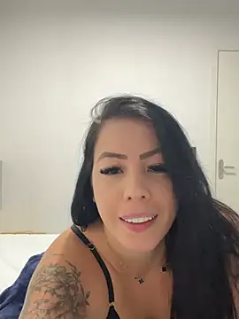 Snapshot of gabi_diass chatting on 06.14.26 gabi diass online show from 06.14.26