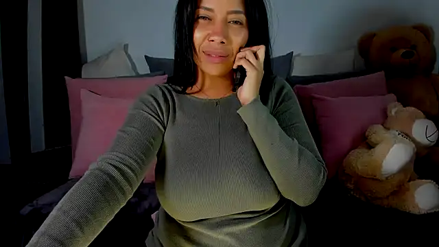 NicolePasqualott online show from 12.28.24