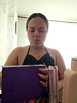 Mandy-moore28 online show from 06.29.26