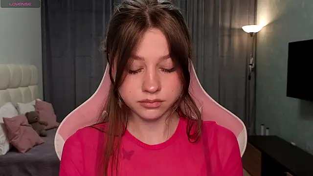 lilymoore69 online show from 06.22.26