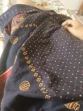 Tamilwifemeera786 online show from 06.23.26