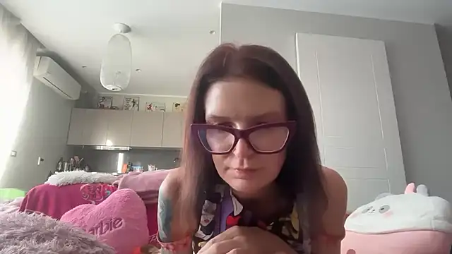 KittyKatKlub online show from 06.15.26