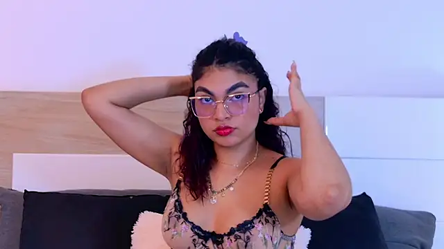MelodyAlvarez online show from 06.30.26