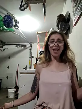 NeedyNina online show from 07.16.26