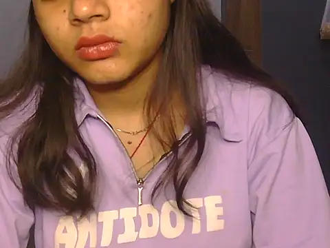 Snapshot of Aleena_Singh chatting on 06.23.26 Aleena Singh online show from 06.23.26