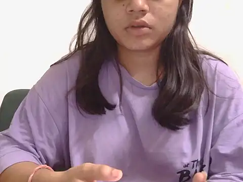 Snapshot of Aleena_Singh chatting on 06.29.26 Aleena Singh online show from 06.29.26