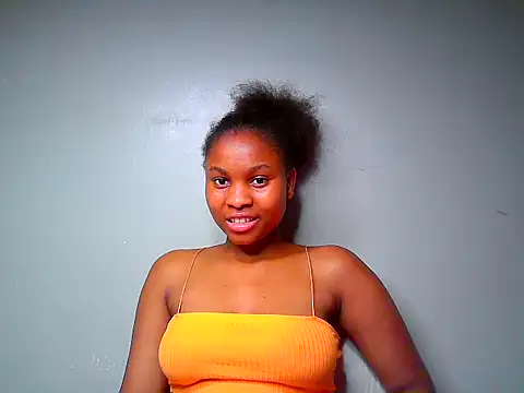 Snapshot of Swt_smiles chatting on 07.03.26 Swt smiles online show from 07.03.26