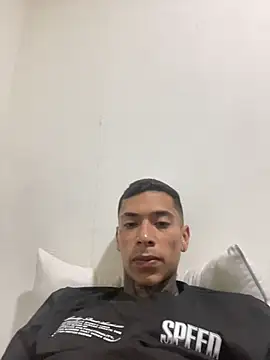 alejoggg1 online show from 06.19.26