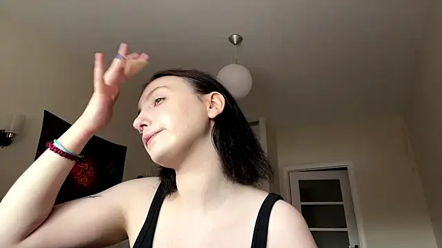 LillyPresti online show from 06.22.26