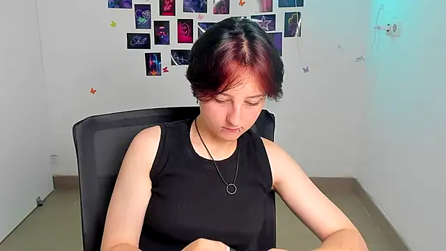 Dilara Kiss  online show from 07.20.26