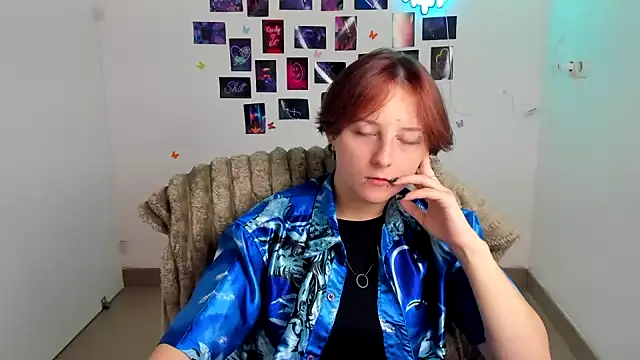 Dilara Kiss  online show from 08.08.26