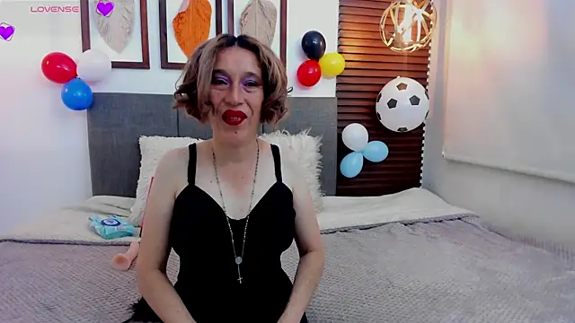 Snapshot of Margott_mature chatting on 07.08.26 Margott mature online show from 07.08.26