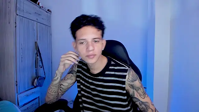 tylerrnova online show from 08.07.26