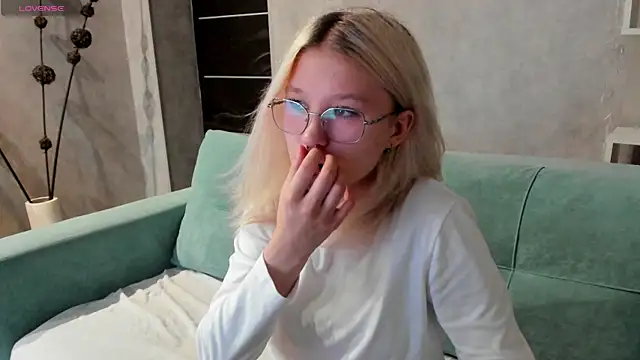 Nika-Smith online show from 08.07.26