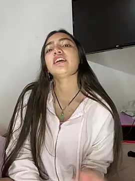 Julia valentina online show from 07.17.26