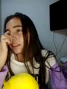 Julia valentina online show from 07.21.26