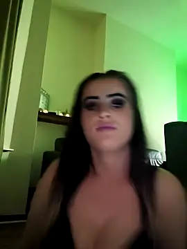 CherryBloomXX online show from 06.19.26