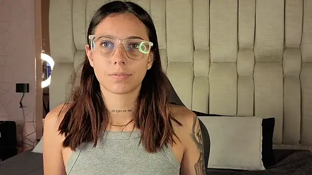 TinyVelvet online show from 06.22.26
